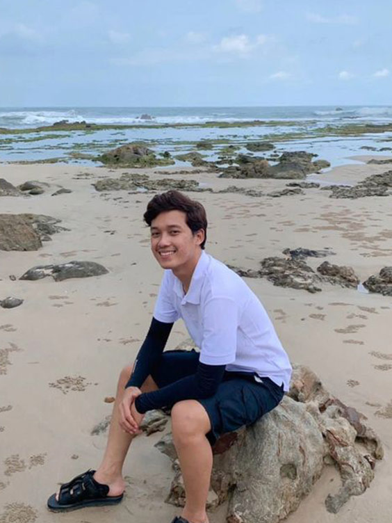 Agus - Assistant Tour Guide Asli Nusa Penida